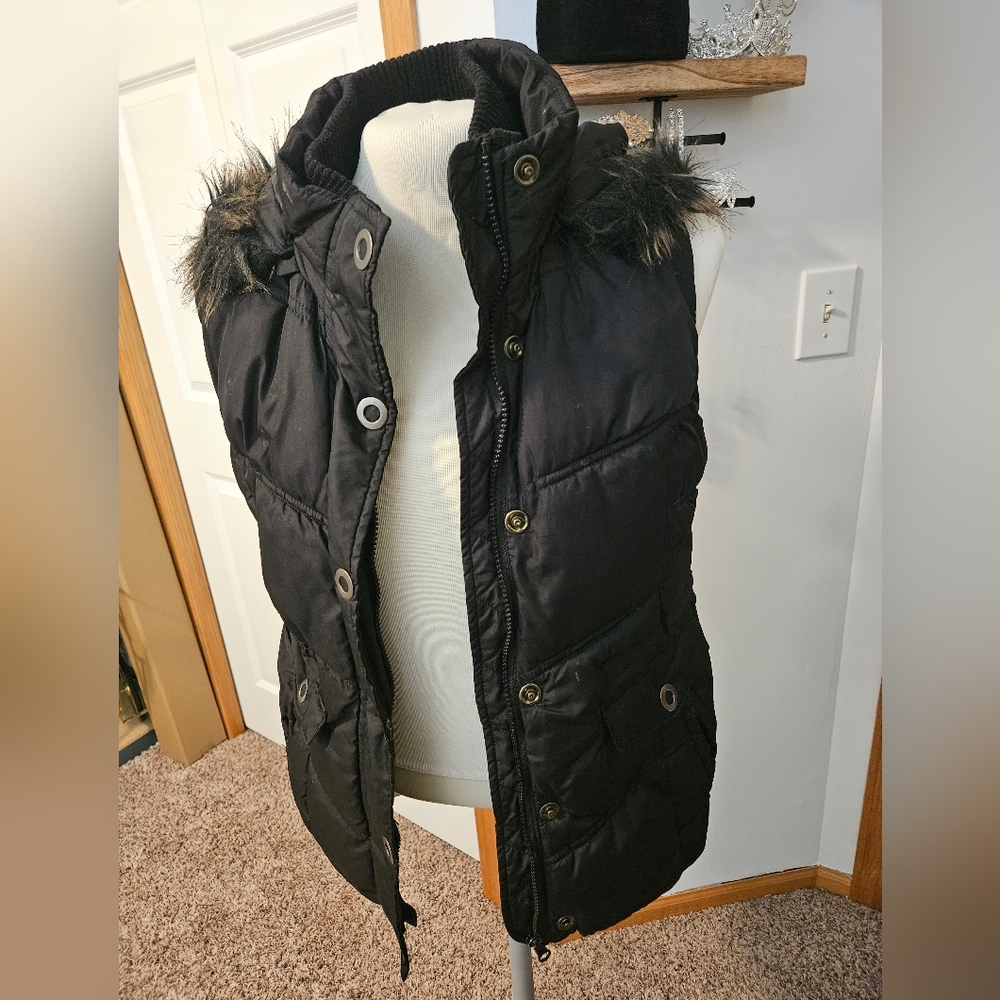 Women's Hooded Vest, Faded Glory, Faux Fur, size M